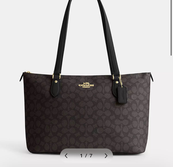 Gallery Tote Bag In Signature Canvas